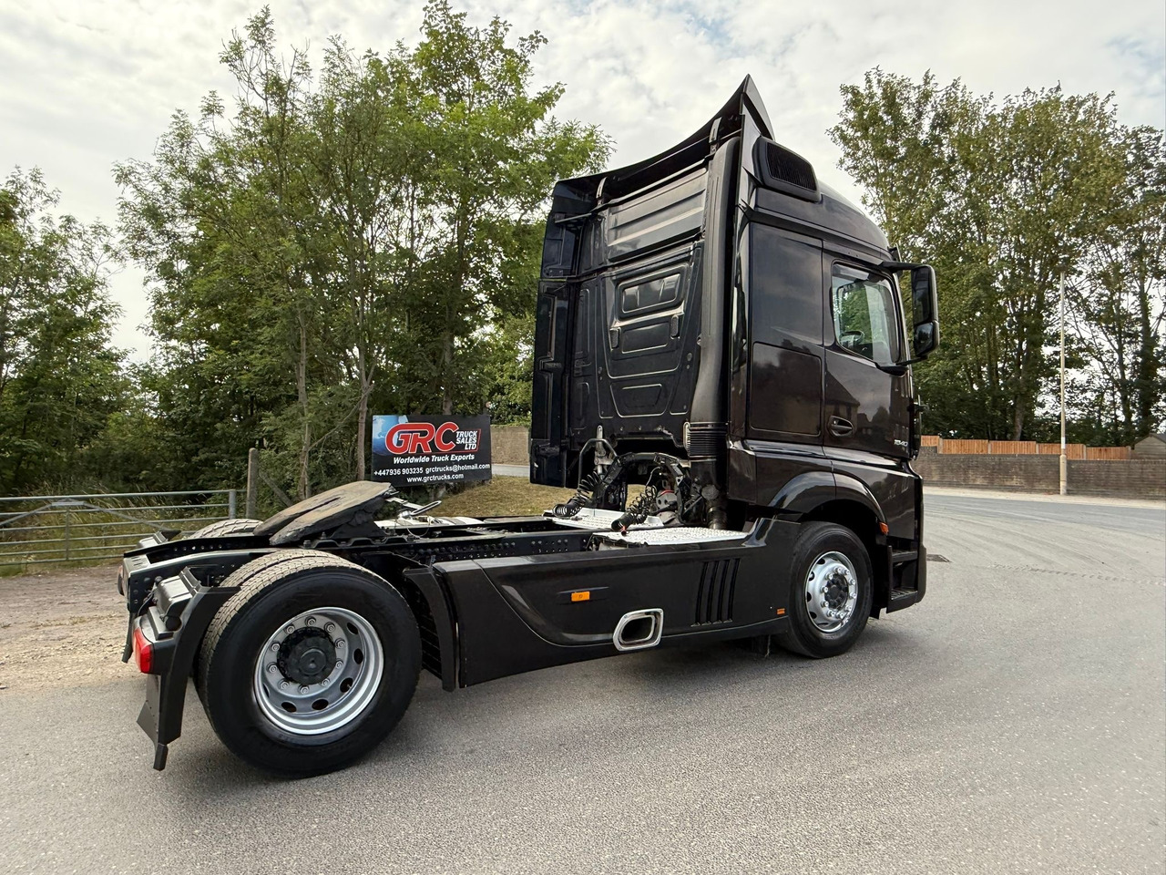 Tractor unit 2016 Mercedes Actros 1840 Tractor Unit: picture 12