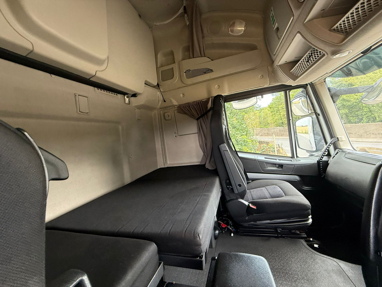 Tractor unit 2020 Iveco Stralis 460 Tractor Unit Gas: picture 35