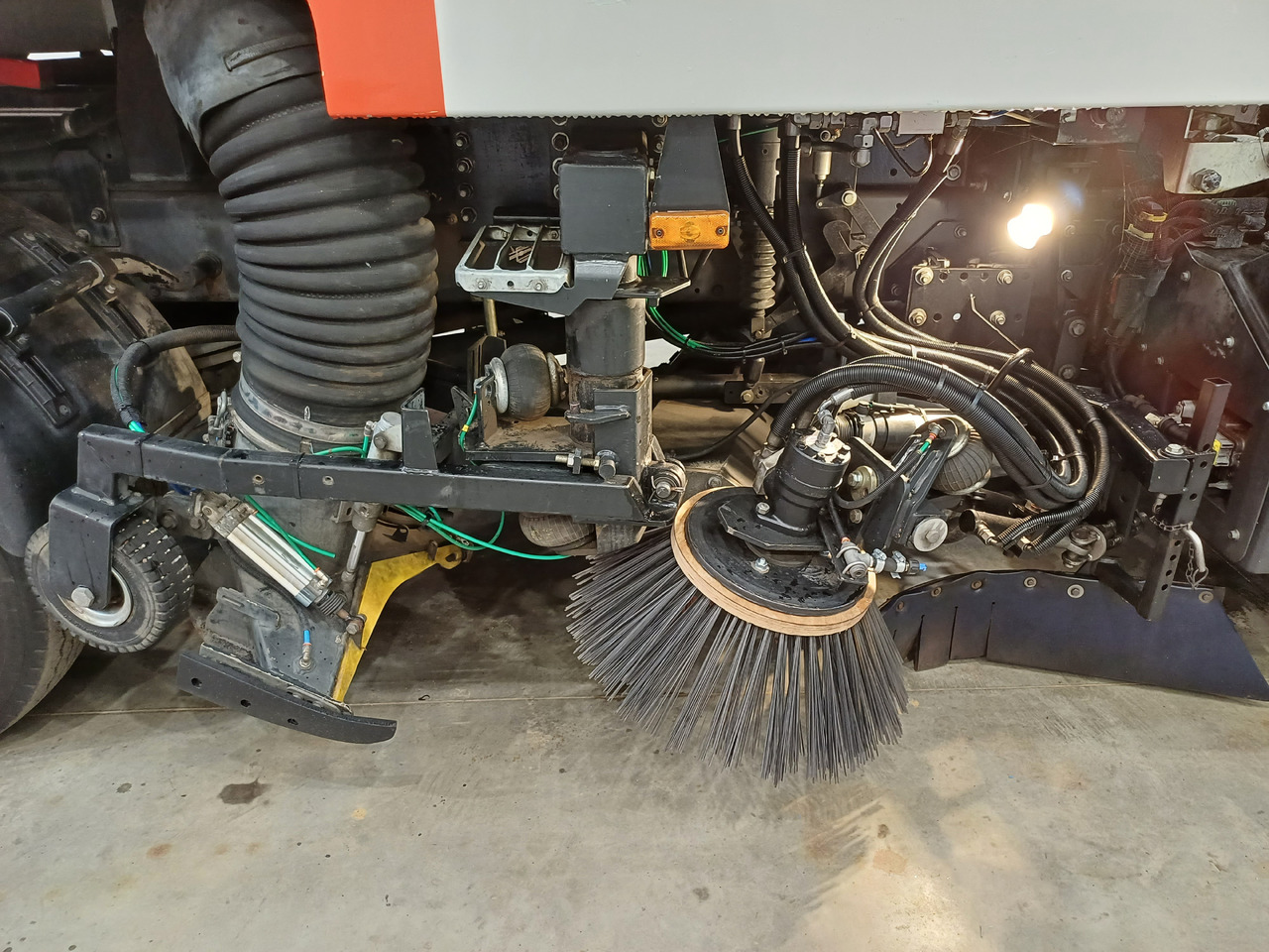 Road sweeper RENAULT D12 Zamiatarka Kehrmaschine 2 Motoren SEMAT Zoeller Szczotki L/R Euro 6 PM10 2017r: picture 10