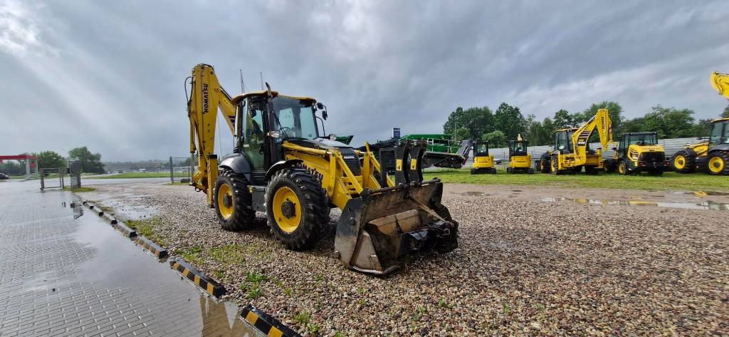 Komatsu WB 97 R-8 - Backhoe loader: picture 3 Komatsu WB 97 R-8 - Backhoe loader: picture 3