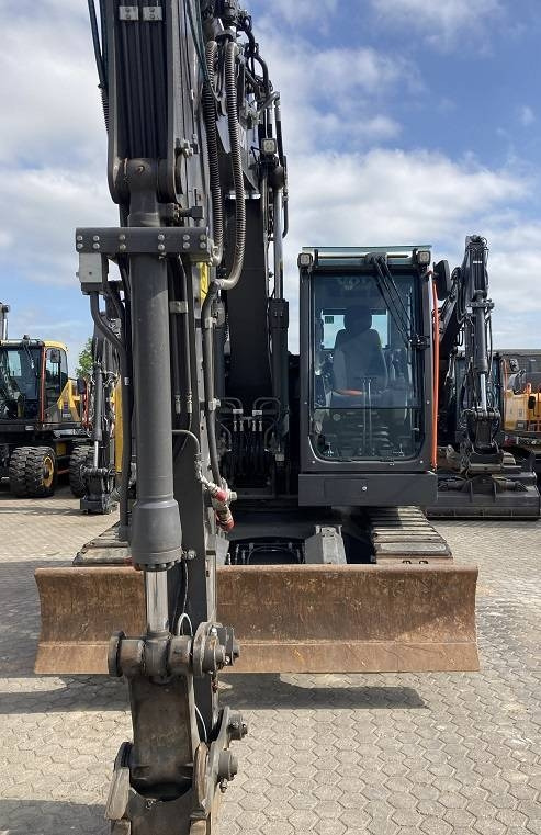 Volvo ECR 145 E - Crawler excavator: picture 3 Volvo ECR 145 E - Crawler excavator: picture 3