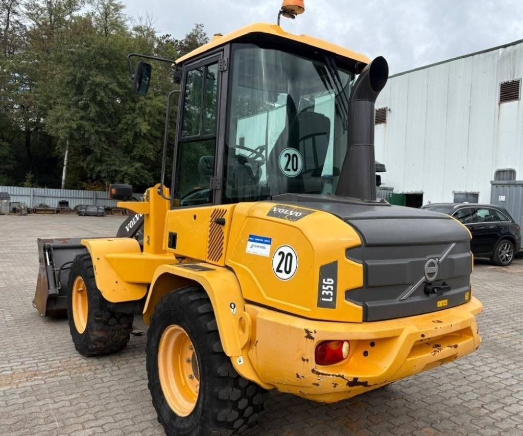 Volvo L 35 G  - Wheel loader: picture 4 Volvo L 35 G  - Wheel loader: picture 4