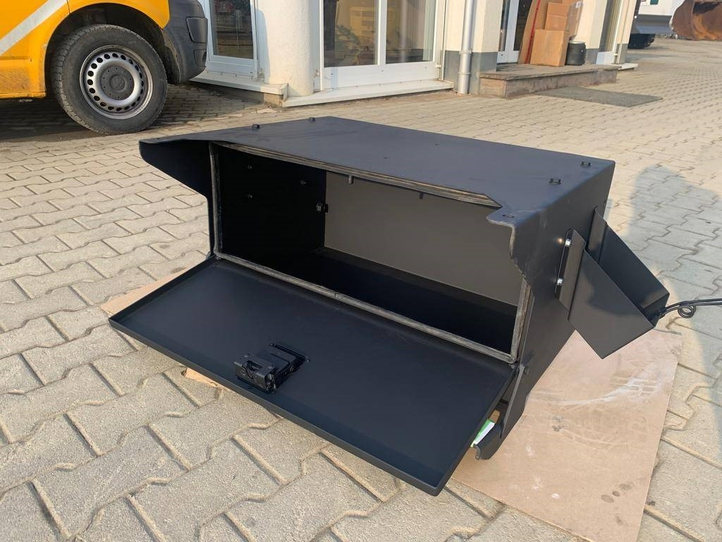 CAT 2x Staubox 556-5556 - Cab for Construction machinery: picture 3 CAT 2x Staubox 556-5556 - Cab for Construction machinery: picture 3