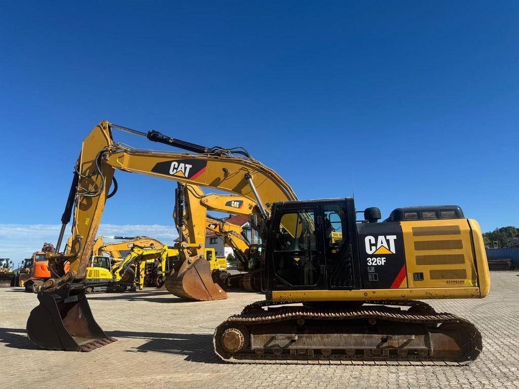 CAT 326 F LN  - Crawler excavator: picture 2 CAT 326 F LN  - Crawler excavator: picture 2