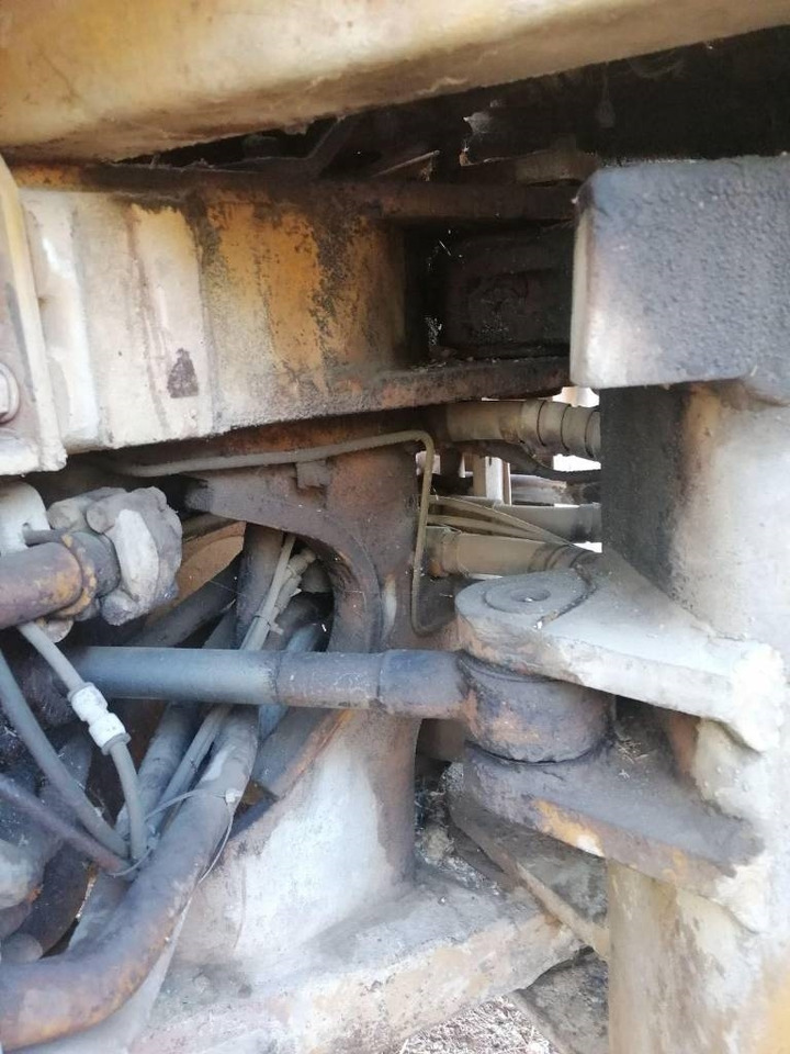 Wheel loader CAT 950C: picture 9 Wheel loader CAT 950C: picture 9