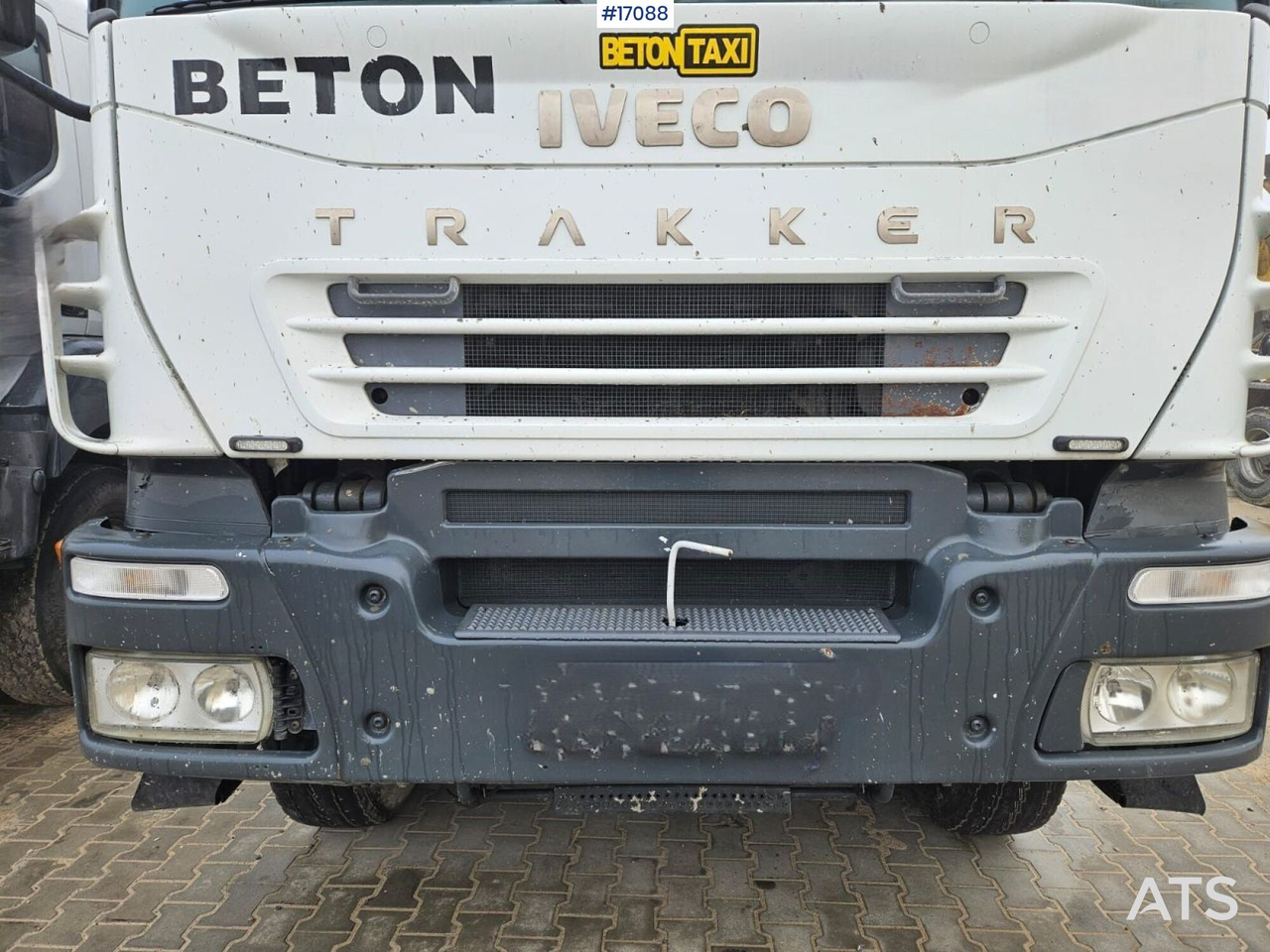 Concrete pump truck Concrete pump CIFA Magnum MK 28,4  IVECO 8x4 (2006): picture 13