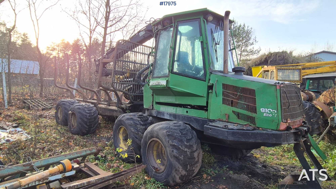 John Deere 810D forwarder (2007) - Forwarder: picture 1 John Deere 810D forwarder (2007) - Forwarder: picture 1