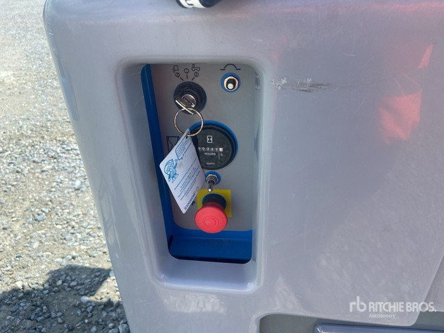 2008 Genie GR-20 Vertical Mast Lift - Vertical mast lift: picture 5 2008 Genie GR-20 Vertical Mast Lift - Vertical mast lift: picture 5