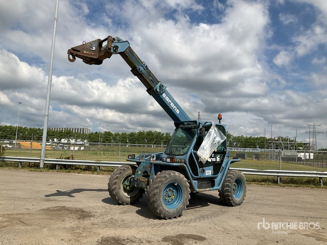 2010 Merlo P34.10 Telehandler - Telescopic handler: picture 3 2010 Merlo P34.10 Telehandler - Telescopic handler: picture 3