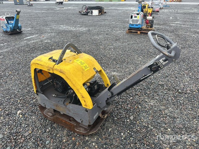 2012 Atlas Copco LG400 Vibratory Plate Compactor - Vibratory plate: picture 2 2012 Atlas Copco LG400 Vibratory Plate Compactor - Vibratory plate: picture 2