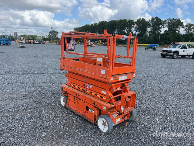 2016 Skyjack SJIII-3219 (Inoperable) Scissor Lift - Scissor lift: picture 4 2016 Skyjack SJIII-3219 (Inoperable) Scissor Lift - Scissor lift: picture 4
