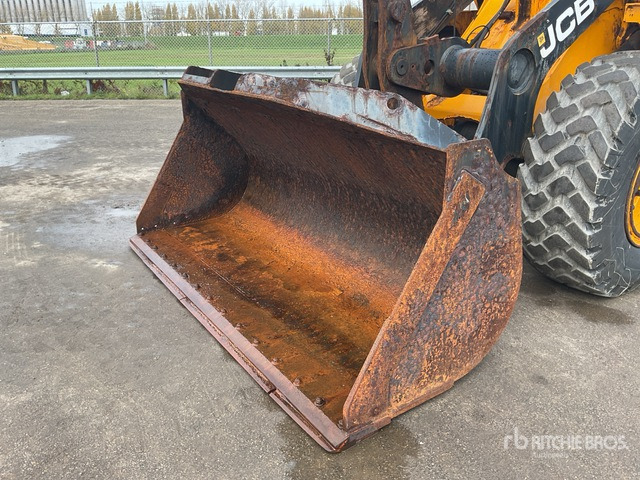 2020 JCB 427S5ZX Wheel Loader - Wheel loader: picture 5 2020 JCB 427S5ZX Wheel Loader - Wheel loader: picture 5