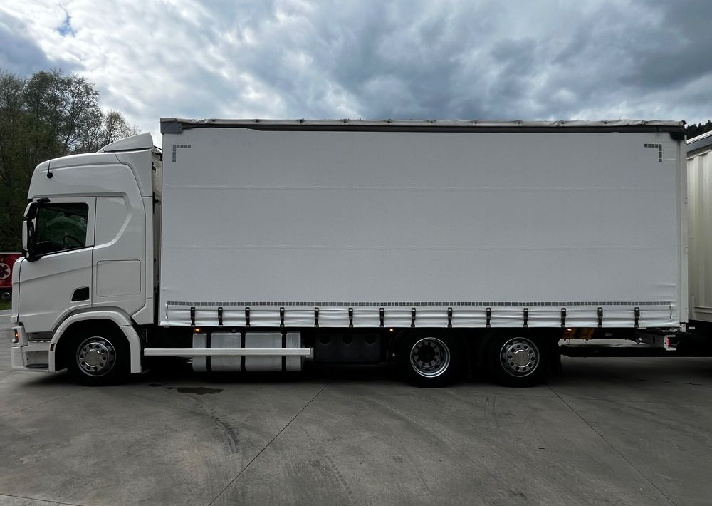 Scania R410 // 2018 // Retarder // Tandem 7.7+7.7 // Przyczepa Krone // Oś podnosozna // - Curtainsider truck: picture 4 Scania R410 // 2018 // Retarder // Tandem 7.7+7.7 // Przyczepa Krone // Oś podnosozna // - Curtainsider truck: picture 4