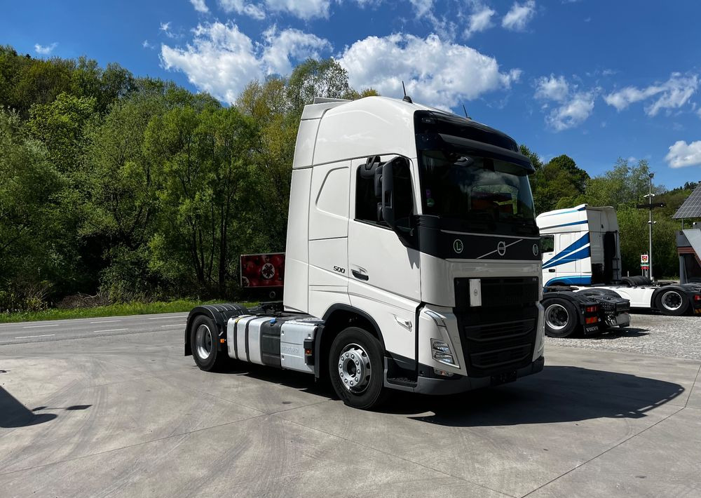 Volvo FH 500 // Zamiana na starszy // Silnik Euro 6 nie Isave // Parkclima // XL // Radary // Duże zbiorniki // Gwarancja // - Tractor unit: picture 4 Volvo FH 500 // Zamiana na starszy // Silnik Euro 6 nie Isave // Parkclima // XL // Radary // Duże zbiorniki // Gwarancja // - Tractor unit: picture 4