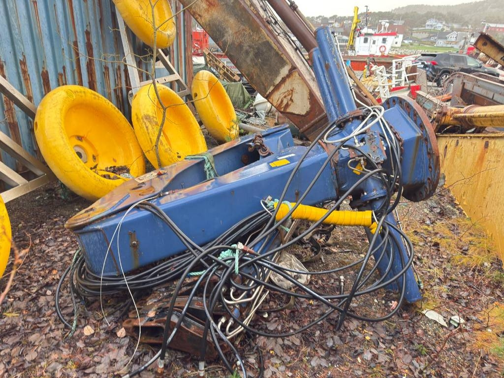 Palfinger 32080M Marine crane 32tm - Loader crane: picture 1 Palfinger 32080M Marine crane 32tm - Loader crane: picture 1