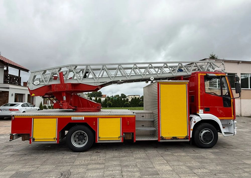 Iveco Eurocargo 130E24 - Fire truck: picture 4 Iveco Eurocargo 130E24 - Fire truck: picture 4