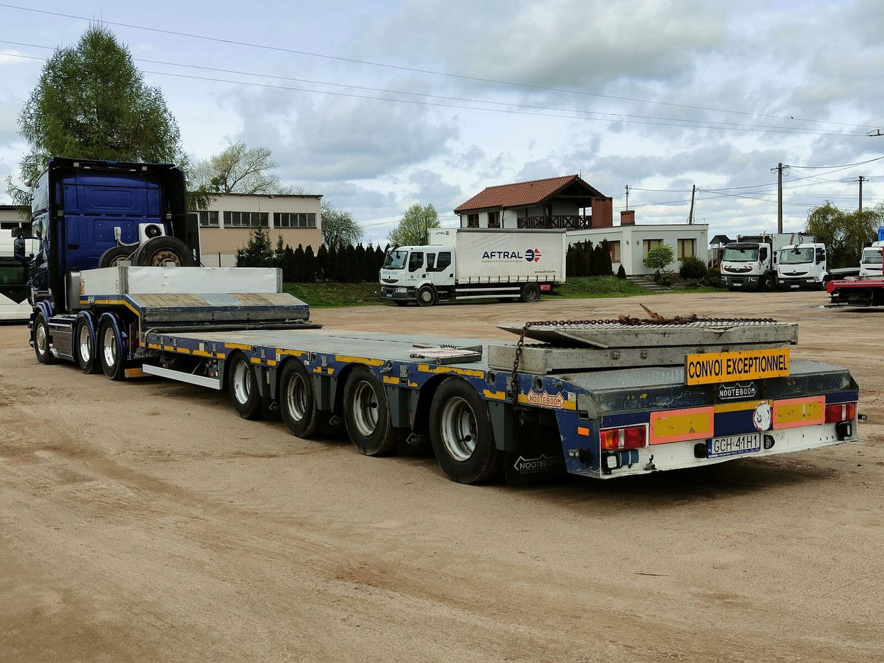 Nooteboom Osds-58-04V 58 000 DMC Odstępstwa - Low loader semi-trailer: picture 3 Nooteboom Osds-58-04V 58 000 DMC Odstępstwa - Low loader semi-trailer: picture 3