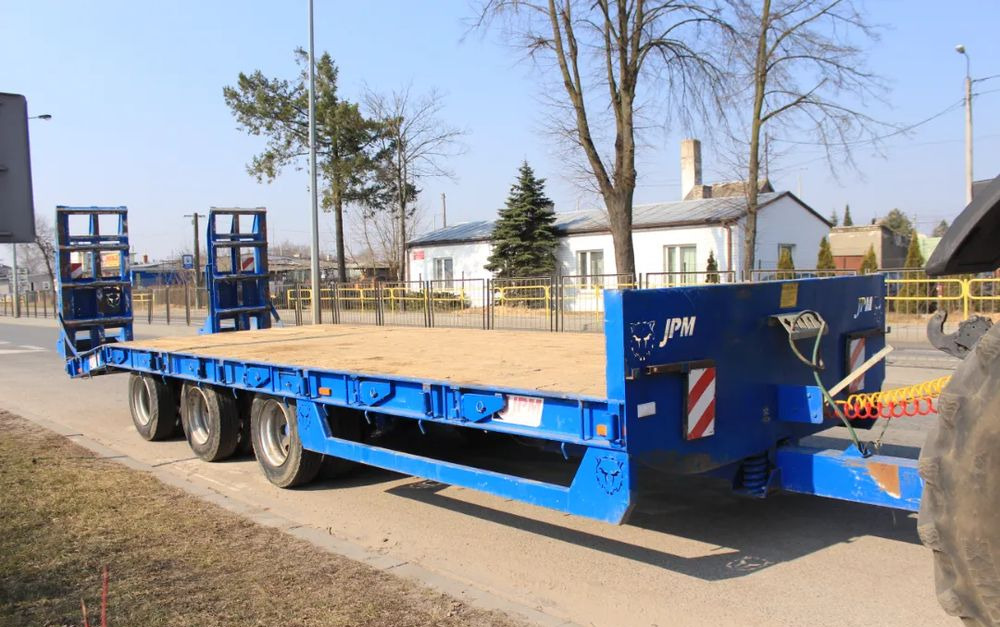 JPM 3 AXLE LOW LOADER - Farm trailer: picture 4 JPM 3 AXLE LOW LOADER - Farm trailer: picture 4
