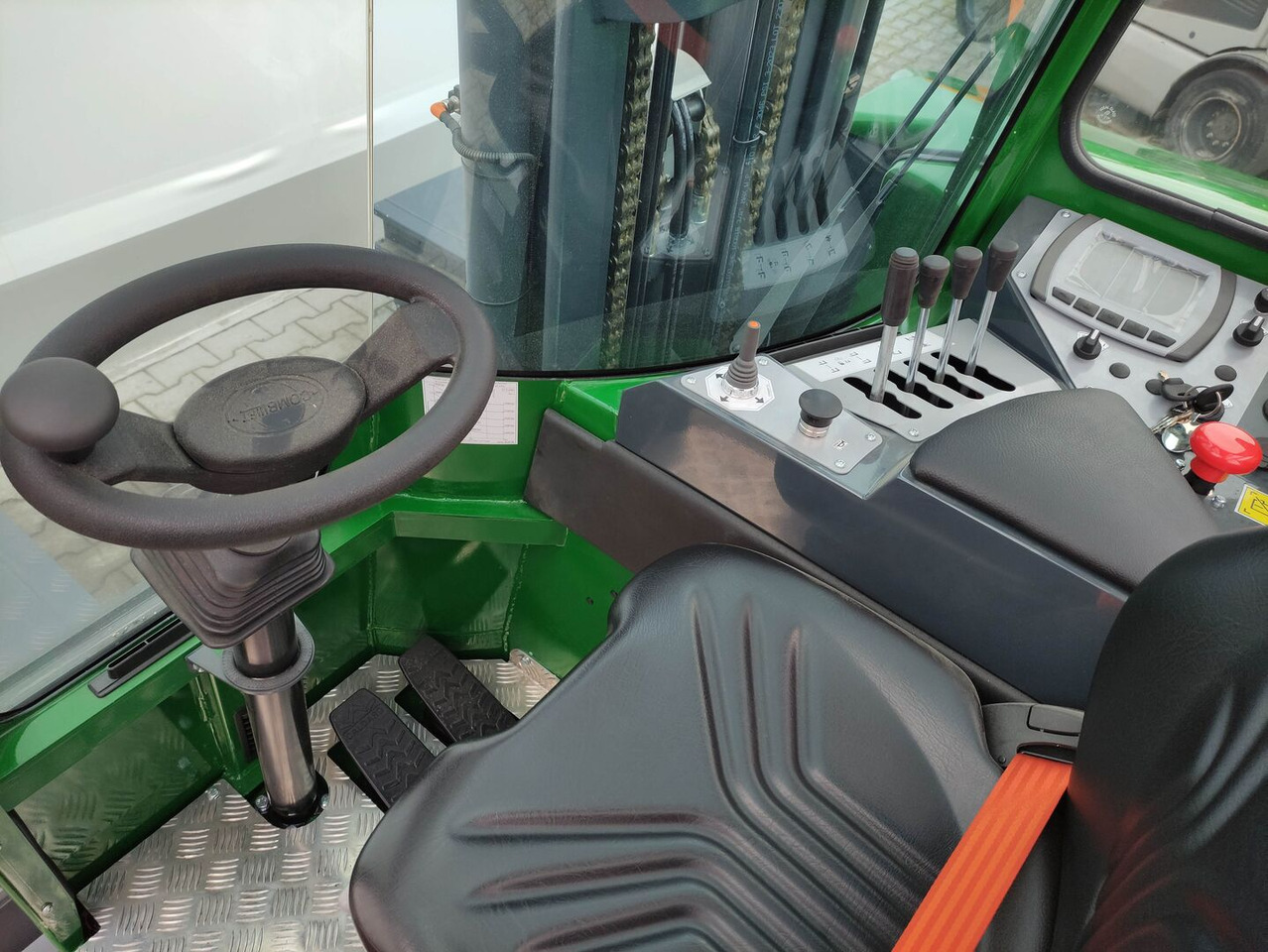 Combilift C5000ET - Electric forklift: picture 5 Combilift C5000ET - Electric forklift: picture 5