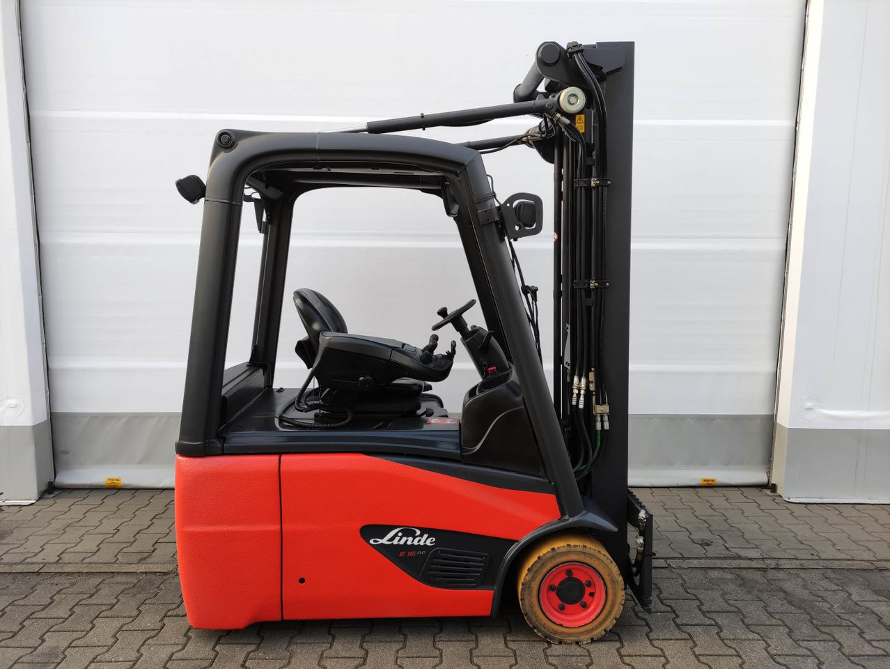 Linde E16-02-386-EVO - Electric forklift: picture 2 Linde E16-02-386-EVO - Electric forklift: picture 2