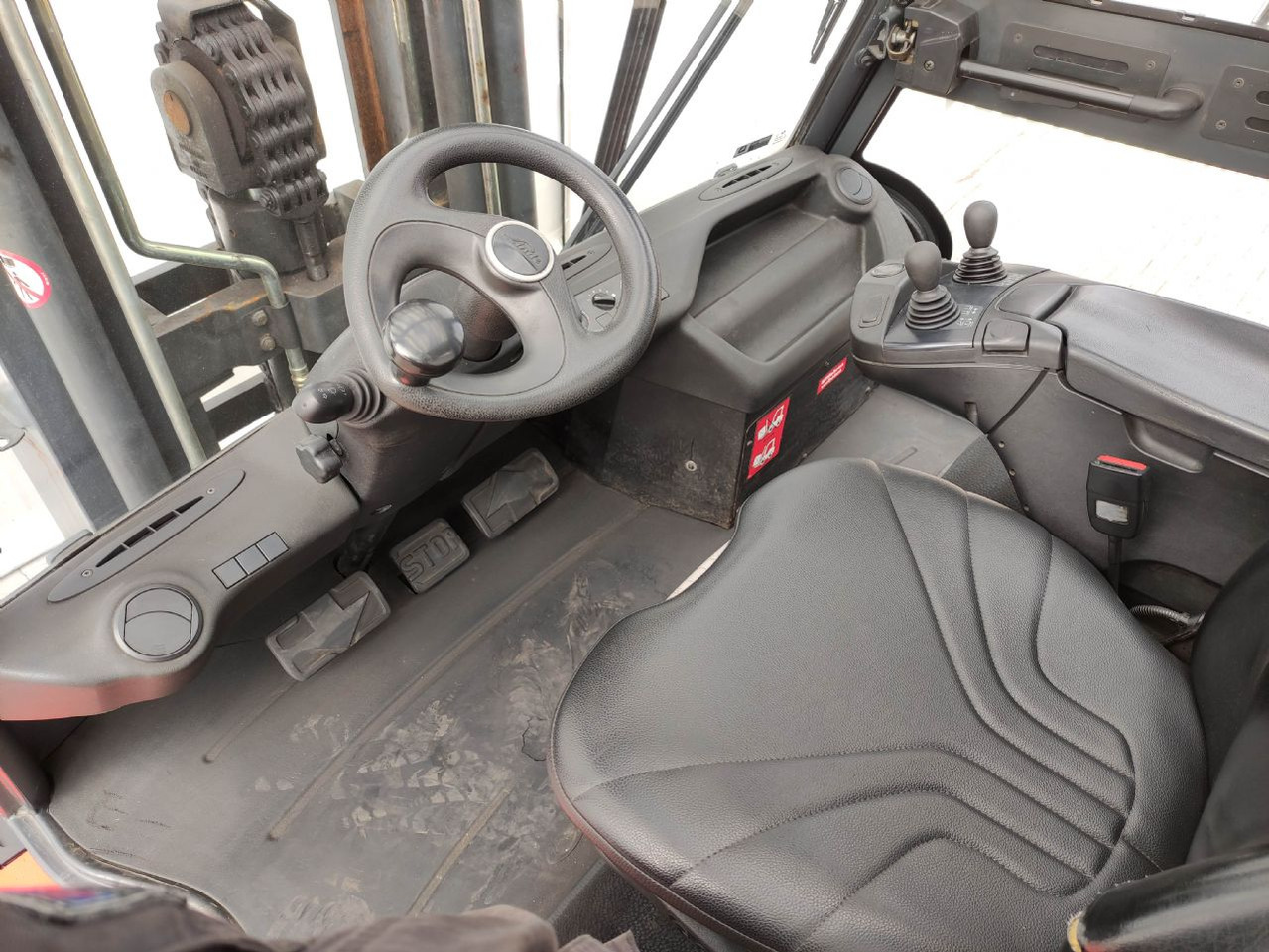 Linde H80D/900/396-02 - Diesel forklift: picture 5 Linde H80D/900/396-02 - Diesel forklift: picture 5