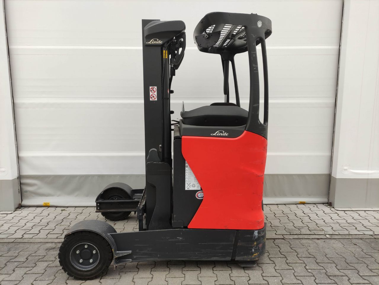 Linde R14G-01-1120 - Reach truck: picture 1 Linde R14G-01-1120 - Reach truck: picture 1