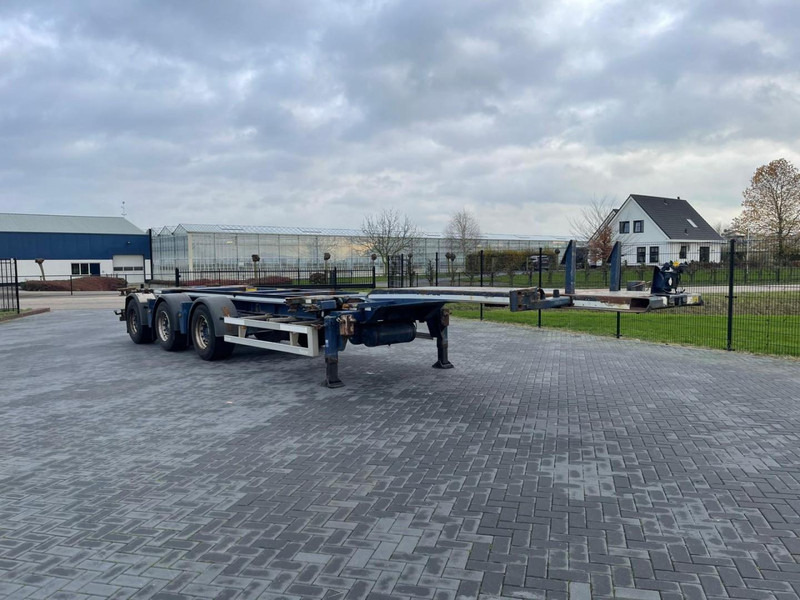 Renders ROC 16.27 CC X-STEERING, ALLE AANSLUITINGEN, APK. - Container transporter/ Swap body semi-trailer: picture 5 Renders ROC 16.27 CC X-STEERING, ALLE AANSLUITINGEN, APK. - Container transporter/ Swap body semi-trailer: picture 5