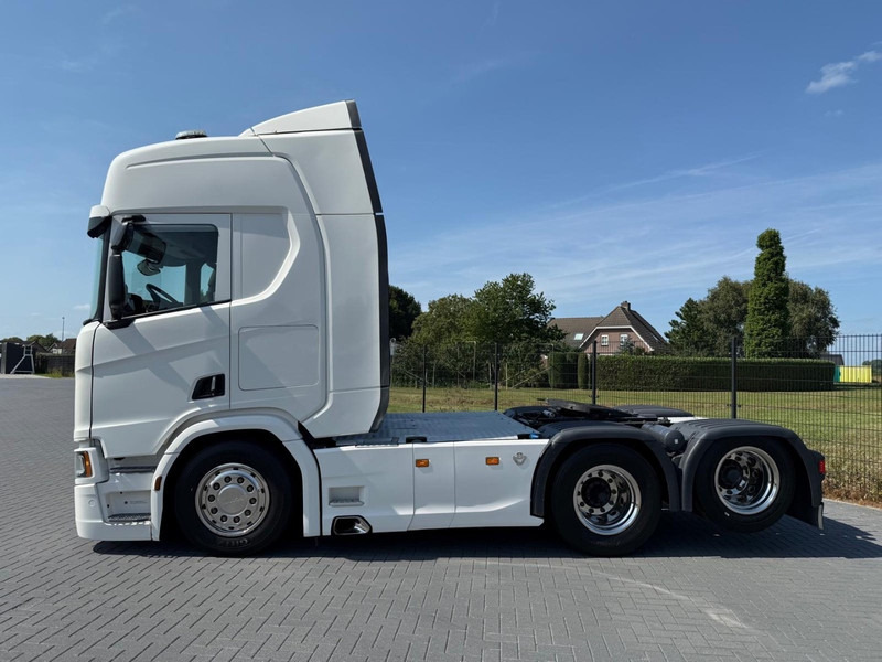 Scania R590 VOLLUCHT, LEER, HYDRAULIEK, NL KENTEKEN, APK, TACHO 2. - Tractor unit: picture 5 Scania R590 VOLLUCHT, LEER, HYDRAULIEK, NL KENTEKEN, APK, TACHO 2. - Tractor unit: picture 5