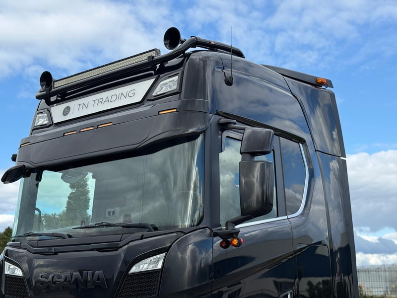 Scania S520 V8 NGS EURO 6D, VOLLUCHT, RETARDER, 6 PUNTS LUCHTVERING, LEER, ALCOA. - Tractor unit: picture 5 Scania S520 V8 NGS EURO 6D, VOLLUCHT, RETARDER, 6 PUNTS LUCHTVERING, LEER, ALCOA. - Tractor unit: picture 5