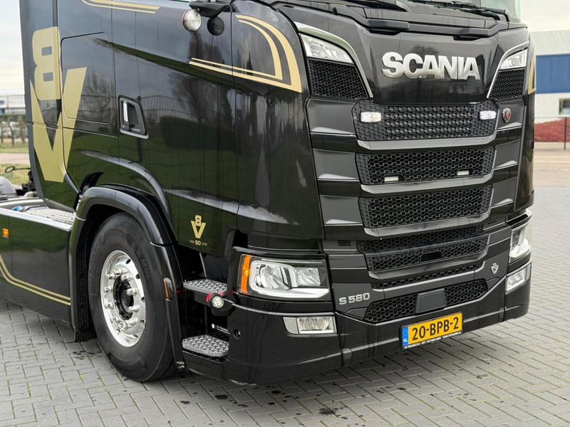 Scania S580 9 TONS VOORAS, EURO 6D, 50 YEAR V8, VOLLUCHT, 6 BALGEN, ALCOA, HYDRAULIEK, LED. - Tractor unit: picture 3 Scania S580 9 TONS VOORAS, EURO 6D, 50 YEAR V8, VOLLUCHT, 6 BALGEN, ALCOA, HYDRAULIEK, LED. - Tractor unit: picture 3