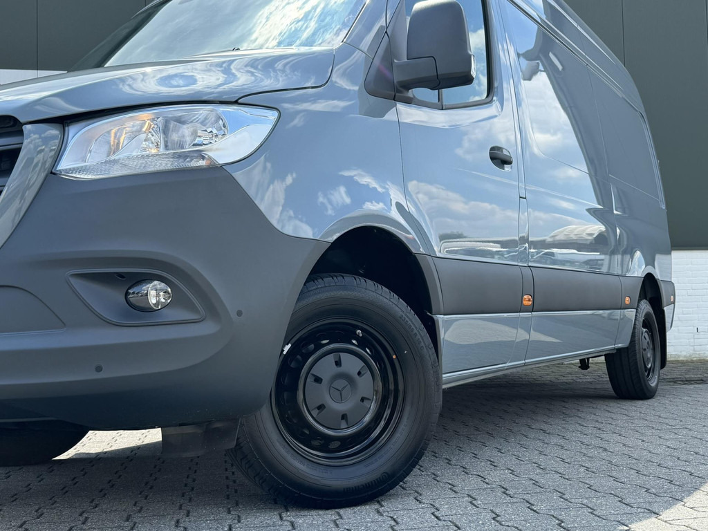 Mercedes-Benz Sprinter-317 L2 Trekhaak 3500kg Camera Navigatie Cruise Clima Pdc Keyless Leder+verwarming - Panel van: picture 5 Mercedes-Benz Sprinter-317 L2 Trekhaak 3500kg Camera Navigatie Cruise Clima Pdc Keyless Leder+verwarming - Panel van: picture 5