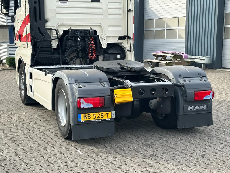 MAN TGX 18.440 XLX Full Spoiler - 2x Tank - Euro 6 - Tractor unit: picture 5 MAN TGX 18.440 XLX Full Spoiler - 2x Tank - Euro 6 - Tractor unit: picture 5