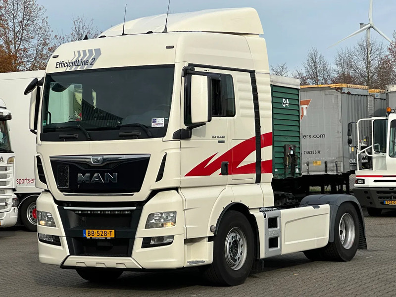 MAN TGX 18.440 XLX Full Spoiler - 2x Tank - Euro 6 - Tractor unit: picture 1 MAN TGX 18.440 XLX Full Spoiler - 2x Tank - Euro 6 - Tractor unit: picture 1