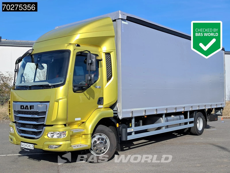 DAF XB 260 4X2 2024 registration 16tons Automatic Ladebordwand ACC Euro 6 - Curtainsider truck: picture 1 DAF XB 260 4X2 2024 registration 16tons Automatic Ladebordwand ACC Euro 6 - Curtainsider truck: picture 1