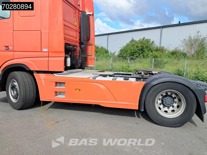 Tractor unit DAF XF 530 4X2 SSC Retarder 2x Tanks Standklima Navi ACC LED: picture 17