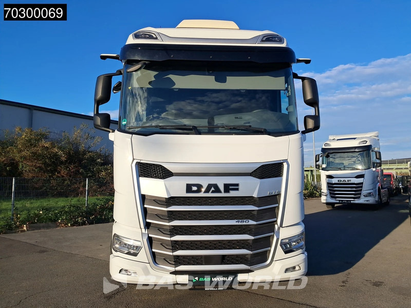 Tractor unit DAF XG 4X2 Retarder 2xTanks ACC LED Standklima Euro 6: picture 13 Tractor unit DAF XG 4X2 Retarder 2xTanks ACC LED Standklima Euro 6: picture 13