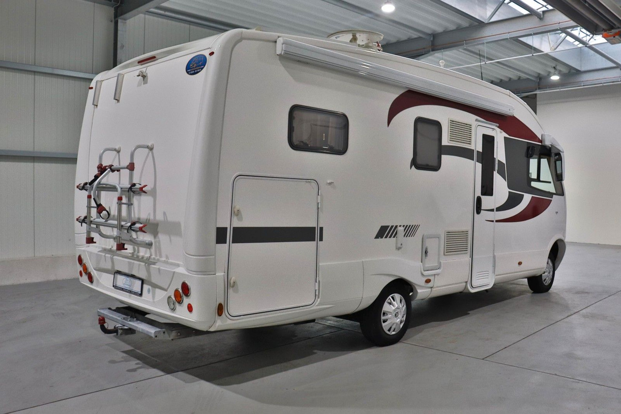 P.L.A. Sandy - Einzelbetten + Hubbett -TOP - Integrated motorhome: picture 4 P.L.A. Sandy - Einzelbetten + Hubbett -TOP - Integrated motorhome: picture 4