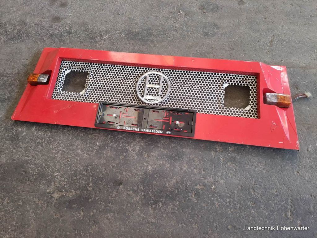 Lindner Motorhaube zu T 3500 (15678) - Hood for Truck: picture 1 Lindner Motorhaube zu T 3500 (15678) - Hood for Truck: picture 1