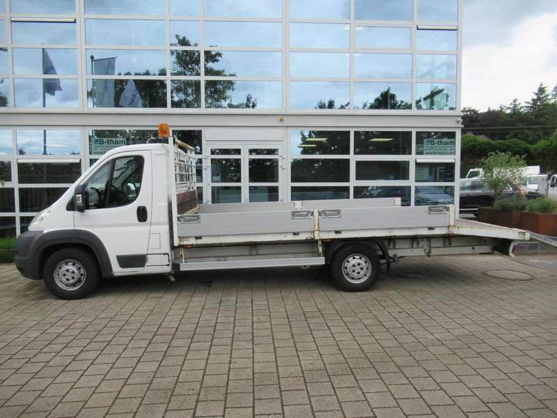 Citroën Jumper 35 2.2 HDI 110KW L4 Heavy Autotransporter - Flatbed van: picture 4 Citroën Jumper 35 2.2 HDI 110KW L4 Heavy Autotransporter - Flatbed van: picture 4