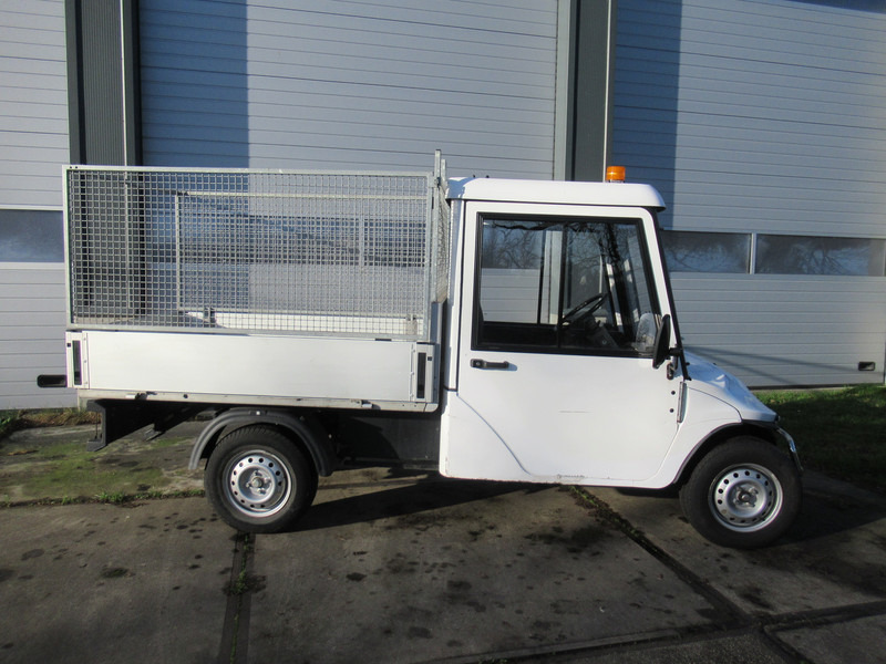 Interior photo 1: Flatbed van, Electric van Melex Cargo PICKUP Hekjes Electrotruck