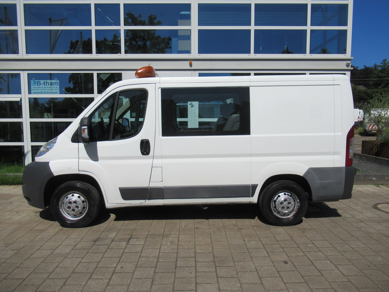 Peugeot Boxer 330 2.2 HDI 96KW L1H P+ DOKA Dubbelcabine AIRCO - Small van, Combi van: picture 2 Peugeot Boxer 330 2.2 HDI 96KW L1H P+ DOKA Dubbelcabine AIRCO - Small van, Combi van: picture 2