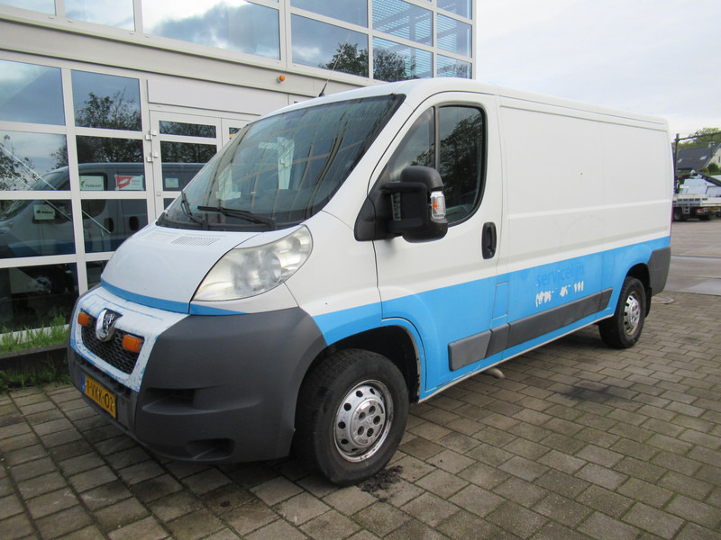 Peugeot Boxer 333 2.2 HDI 88KW L2H1 - Small van: picture 2 Peugeot Boxer 333 2.2 HDI 88KW L2H1 - Small van: picture 2