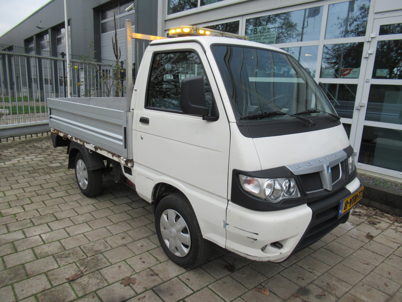 Piaggio Porter 1.3i 46KW Extra PICKUP Bi-Fuel Benzine - CNG - Flatbed van: picture 2 Piaggio Porter 1.3i 46KW Extra PICKUP Bi-Fuel Benzine - CNG - Flatbed van: picture 2