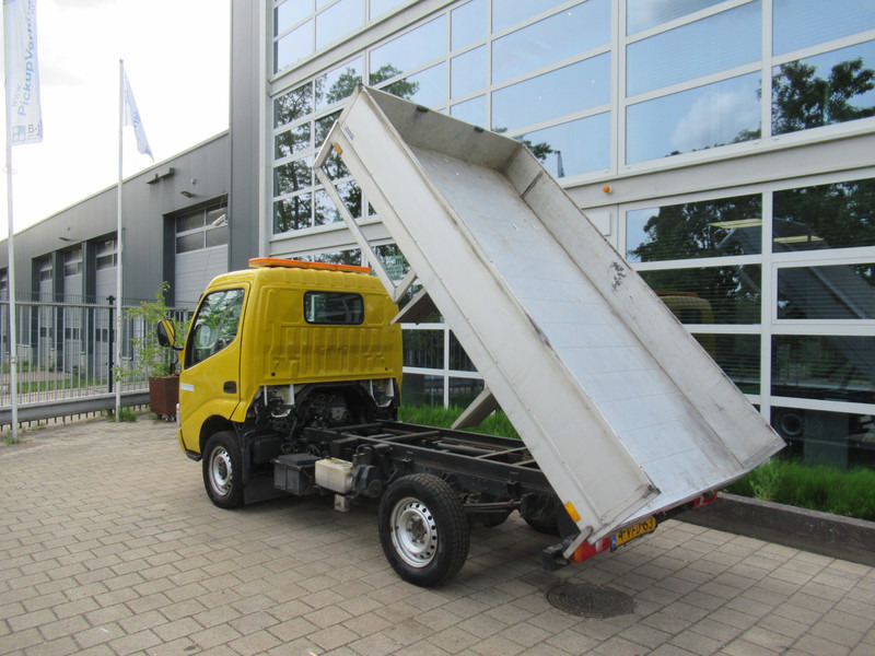 Toyota Dyna 100 3.0 D-4D 80KW kipper - Tipper - Tipper van: picture 5 Toyota Dyna 100 3.0 D-4D 80KW kipper - Tipper - Tipper van: picture 5