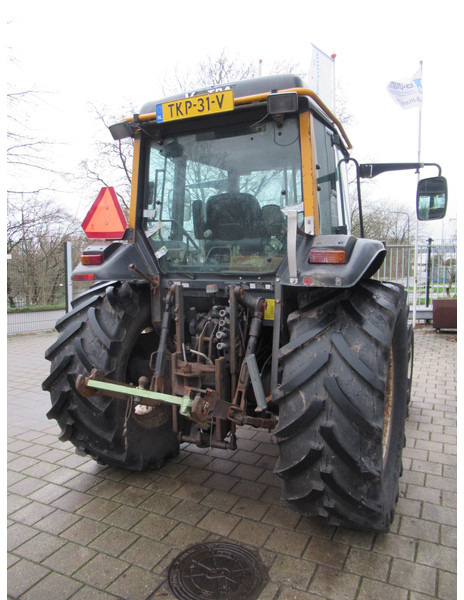 Valtra 700 4x2 VALMET - Farm tractor: picture 5 Valtra 700 4x2 VALMET - Farm tractor: picture 5