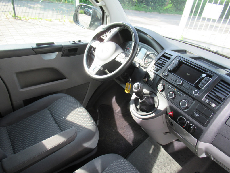 Minibus, Passenger van Volkswagen Transporter Kombi T5 2.0 TDI 62KW L2H1 Comf. 9-Personen: picture 9