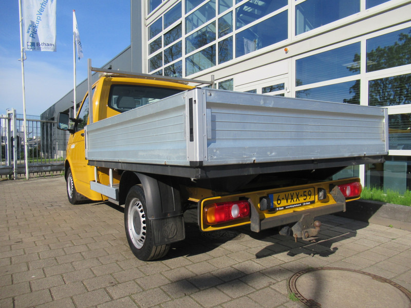 Volkswagen Transporter T5 TDI 103KW 140 L1H1 Automaat 7 DSG Open laadbak - Flatbed van: picture 4 Volkswagen Transporter T5 TDI 103KW 140 L1H1 Automaat 7 DSG Open laadbak - Flatbed van: picture 4