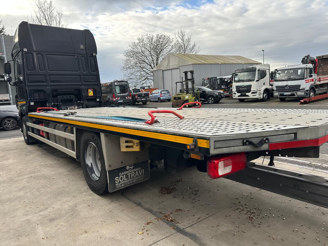 DAF 480XF*Flachzug*Aufstellbühne*VDI2700*Top! - Autotransporter truck: picture 3 DAF 480XF*Flachzug*Aufstellbühne*VDI2700*Top! - Autotransporter truck: picture 3