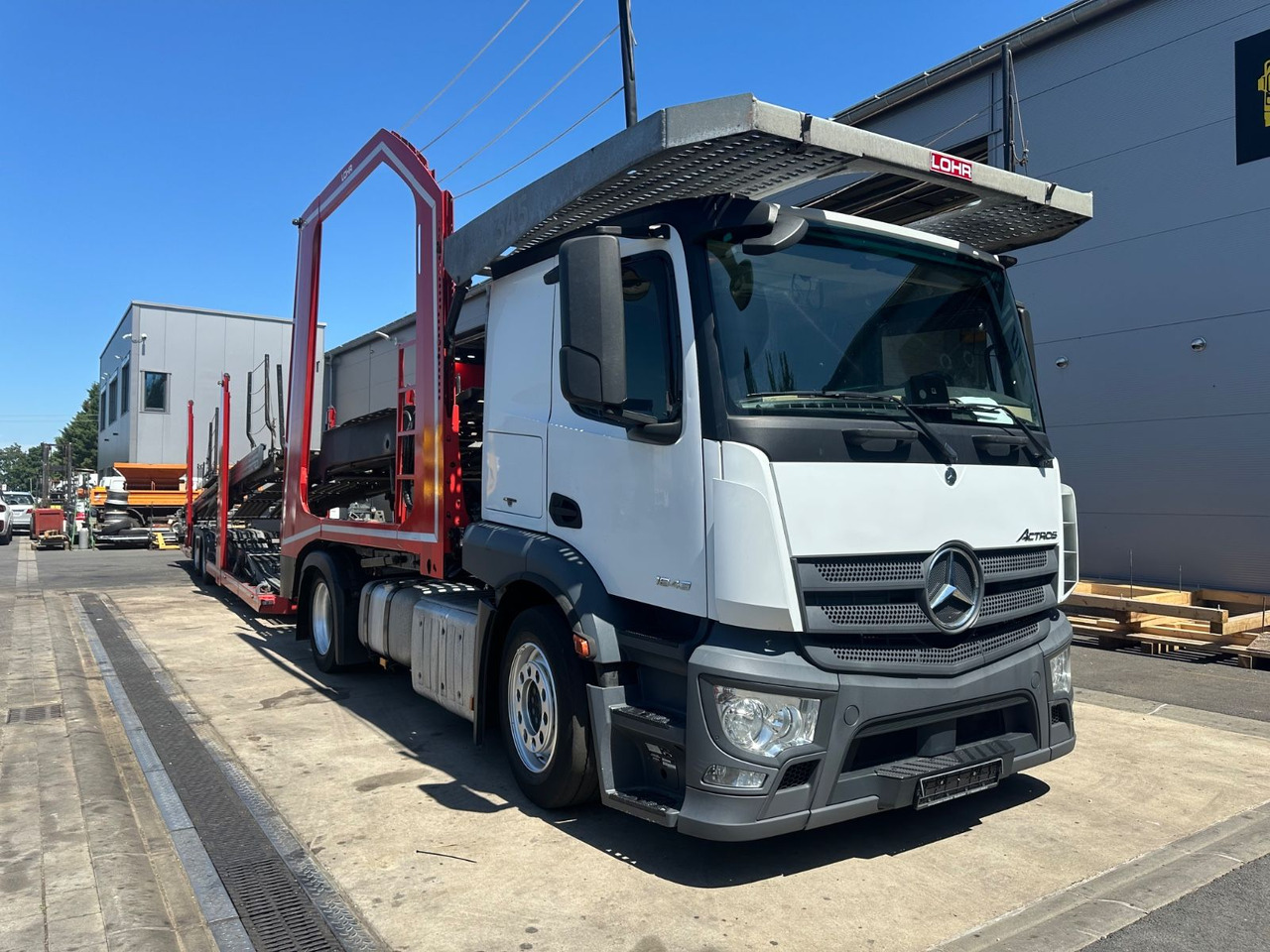 Mercedes-Benz Actros 1843 Eurolohr Lohr VDI 2700 - Autotransporter truck: picture 5 Mercedes-Benz Actros 1843 Eurolohr Lohr VDI 2700 - Autotransporter truck: picture 5