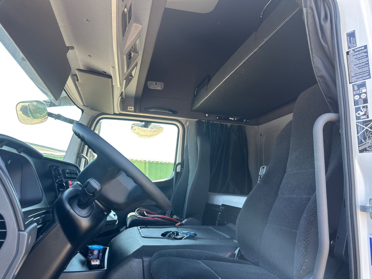 Autotransporter truck Mercedes-Benz Atego 1024 Flachzug 2-Bett Winde VDI2700: picture 11